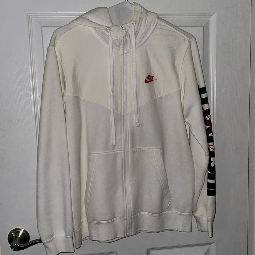 Two piece Nike sweatsuit